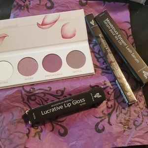 FINAL PRICE. YOUNIQUE BUNDLE